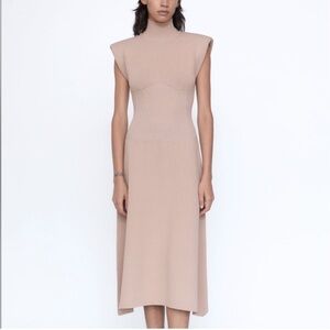 Zara nude knit midi dress in Medium with shoulder pads